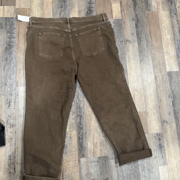 Abercrombie & Fitch Ultra High Rise 90s Straight Jean - Picture 5 of 9